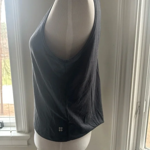 NWT Sweaty Betty Tranquil Yoga Vest (tank), Medium - Picture 5 of 9